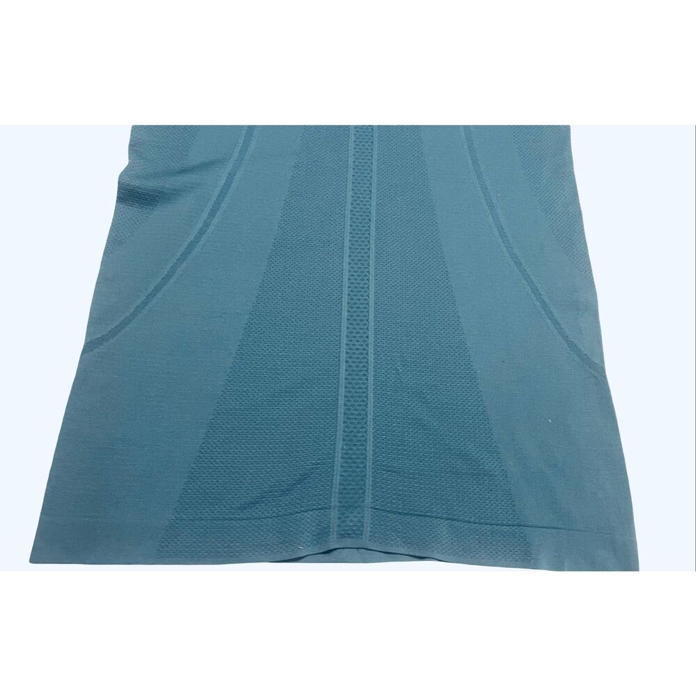 Lululemon Swiftly Tech Racerback - Picture 6 of 9